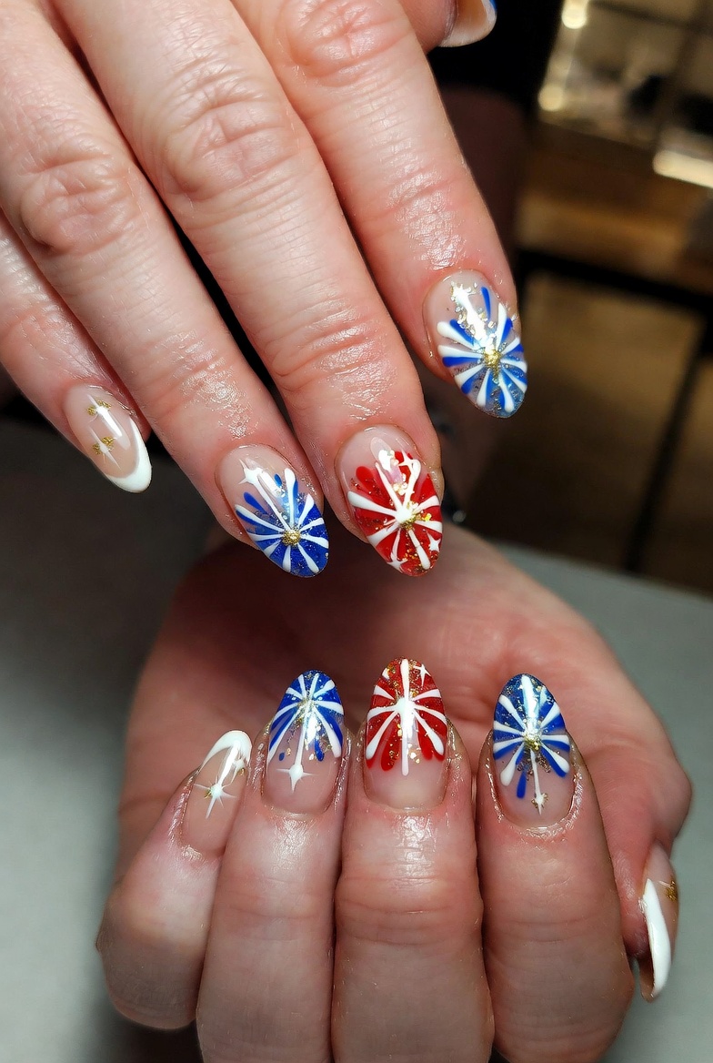 4th of July Nail Art Images 4 4th of July Nail Art Images (4)